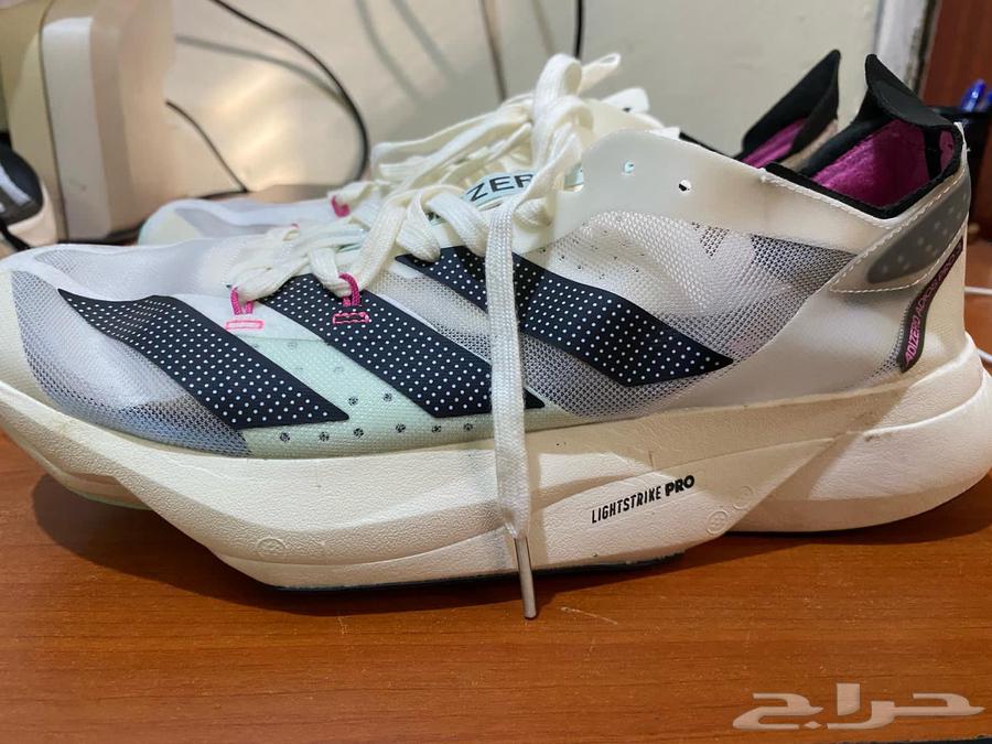للبيع حذاء adidas Adios Pro 3   أصلي ونظيف64459744833921114