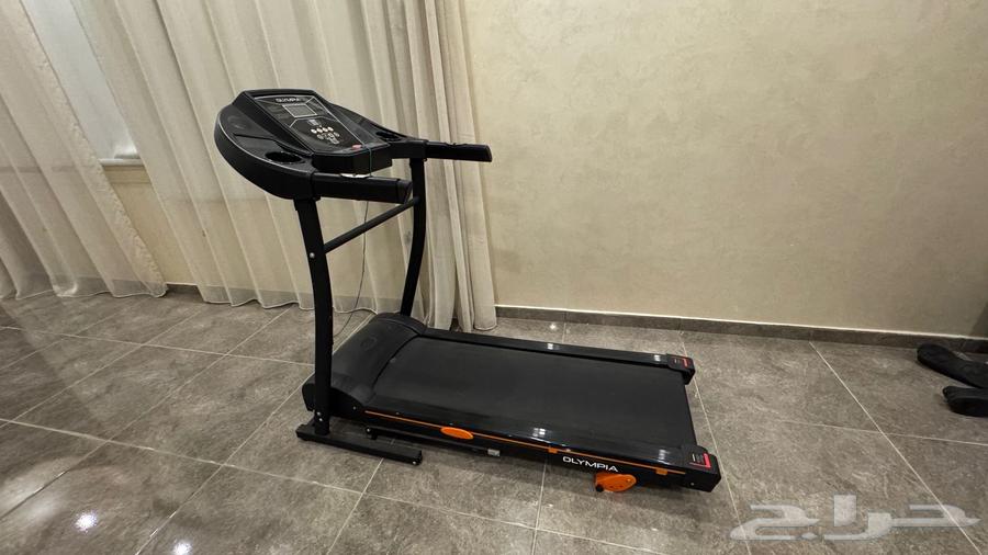 Hello, I'm selling a walking machine64457487216386111
