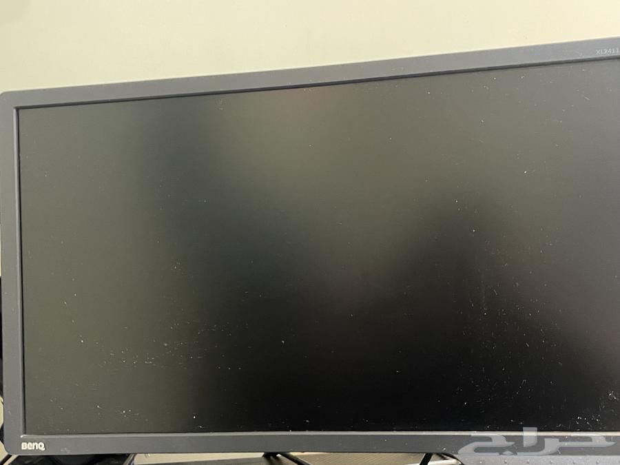 Two Benq PC monitors64460926241025110