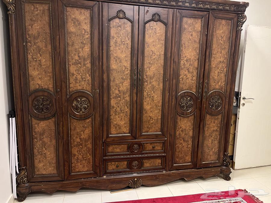 دولاب للبيع64463348204290113