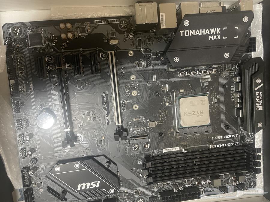 مذربورد ومزود طاقة ورام وكرت شاشة ومعالج للبيع64460816610305112