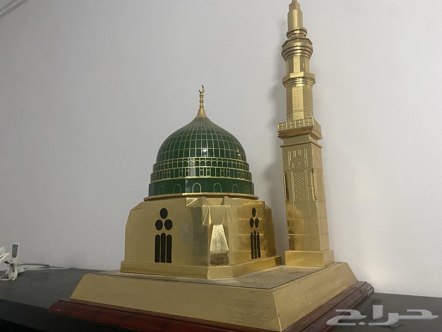 New small items and clean used furniture64462705868417111