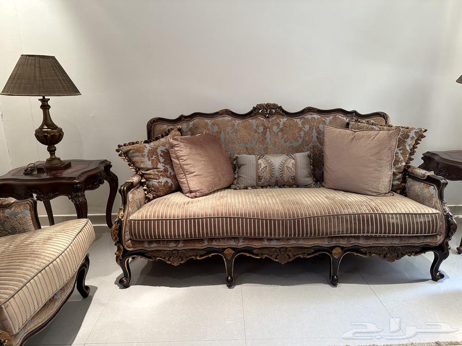 طقمين كنب مجلس ( كلاسيكي فرنسي ) من العامر64459651756547114