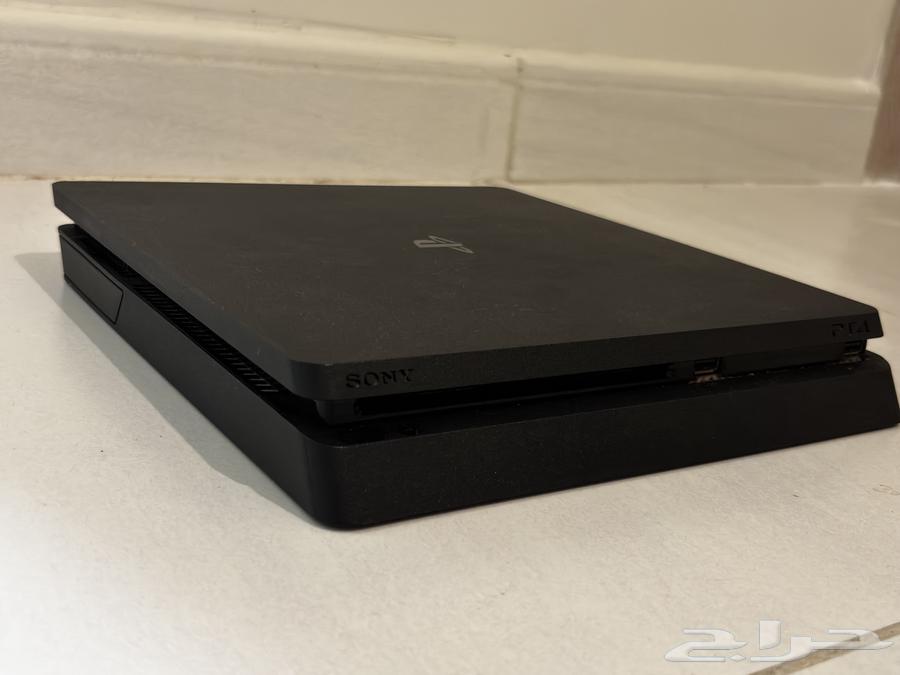 Sony 4 used device 1 TB, very clean, opened once64462978888705111