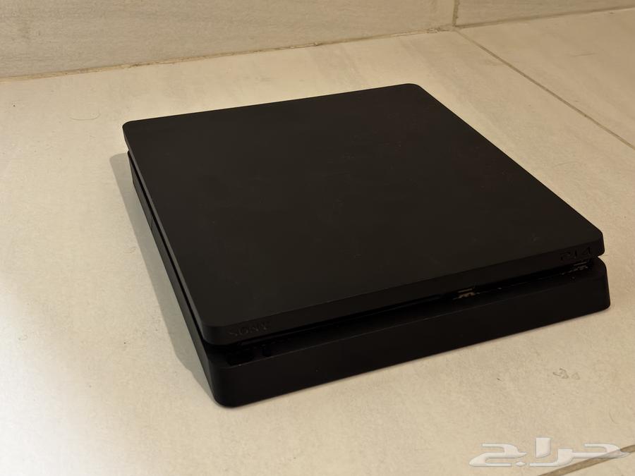 Sony 4 used device 1 TB, very clean, opened once64462978888705112