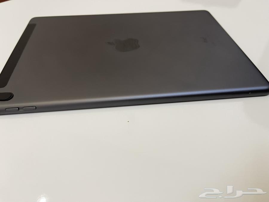 Very clean used 8th generation iPad, suitable for studying64461629576067112