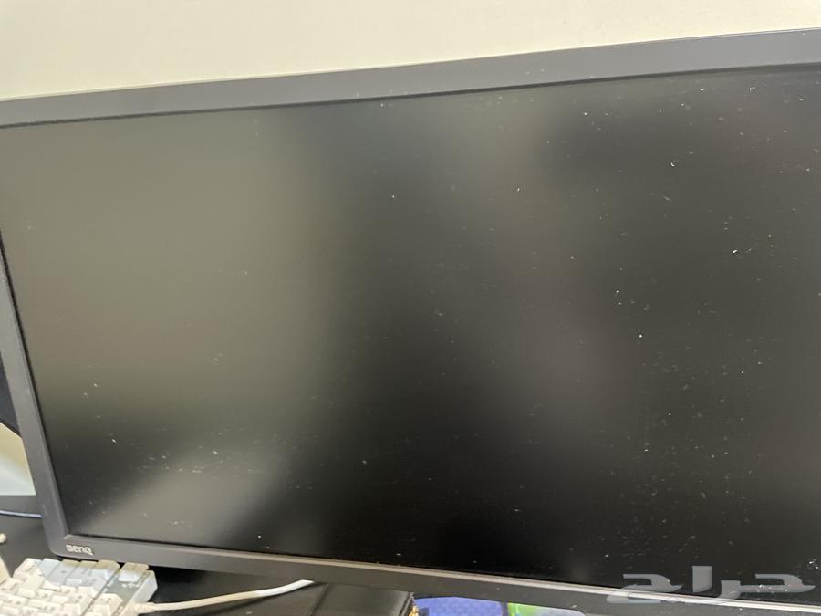 Two Benq PC monitors64460926241025113