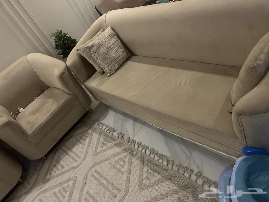 كنب تقريبا 11 شخص64463778544257113