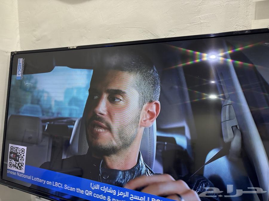تلفزيون مستعمل فيه خدوشات بسيطه سبب البيع ماابغاه64457185705217111