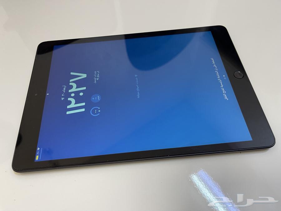 Very clean used 8th generation iPad, suitable for studying64461629576067111