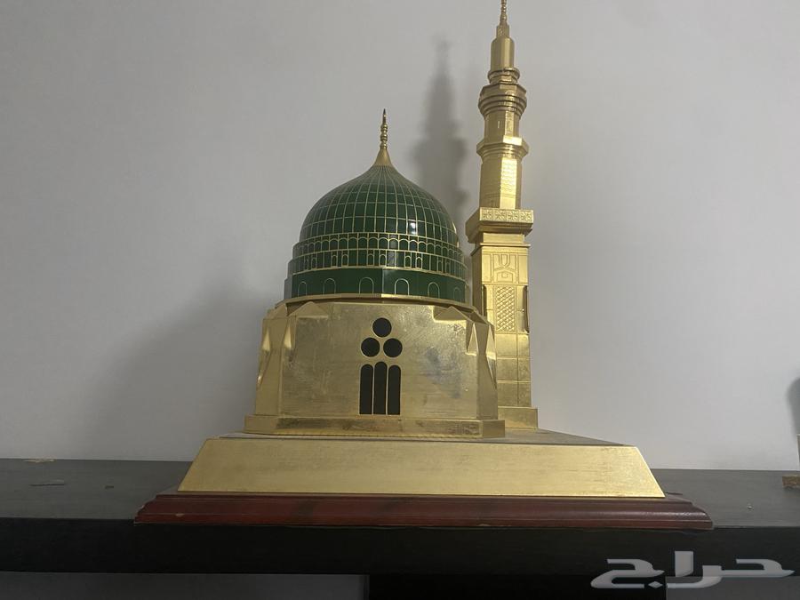 New small items and clean used furniture64462705868417110