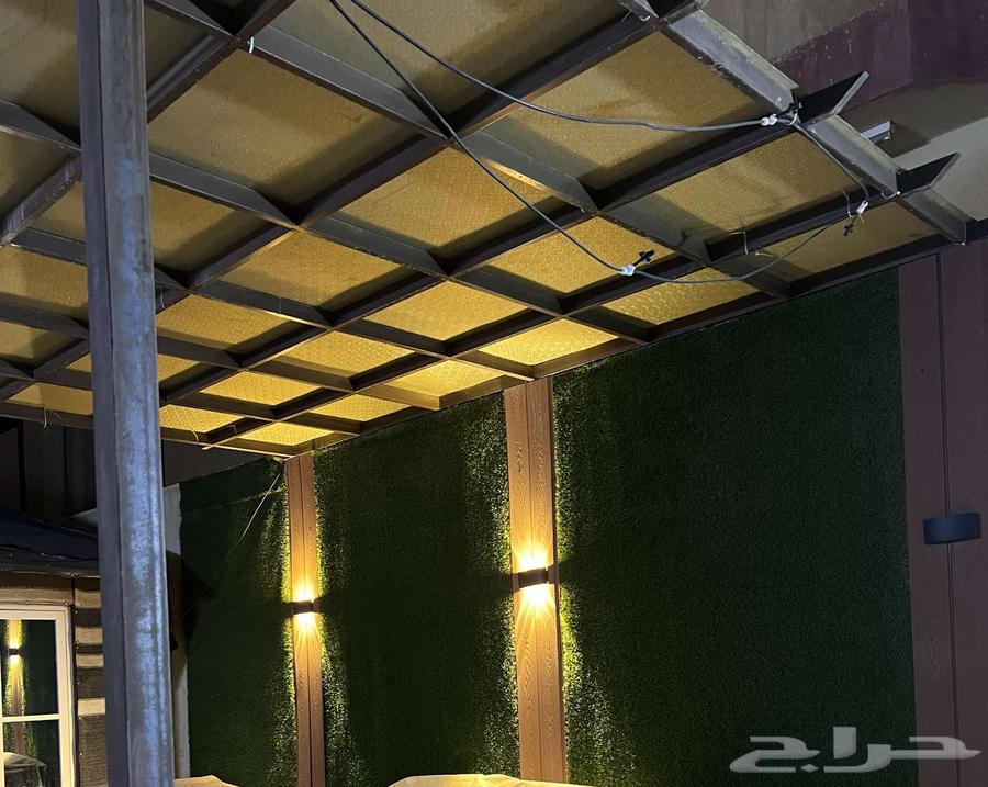 Table and umbrella64458199616515110