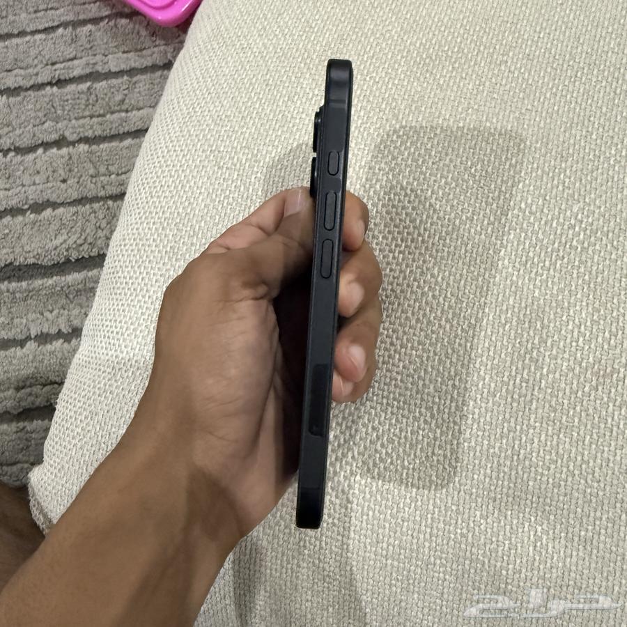 iPhone 16 128 Used for 13 Days from Extra with Warranty64462692391938113