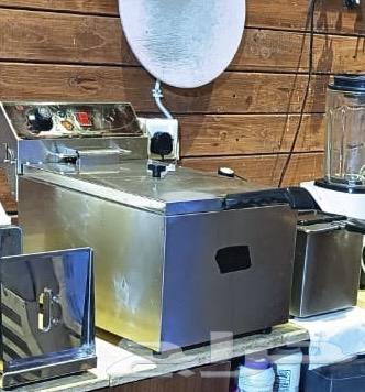 حالة جيدة جداً وبها طوارئ بيع طازجة64457854474881112