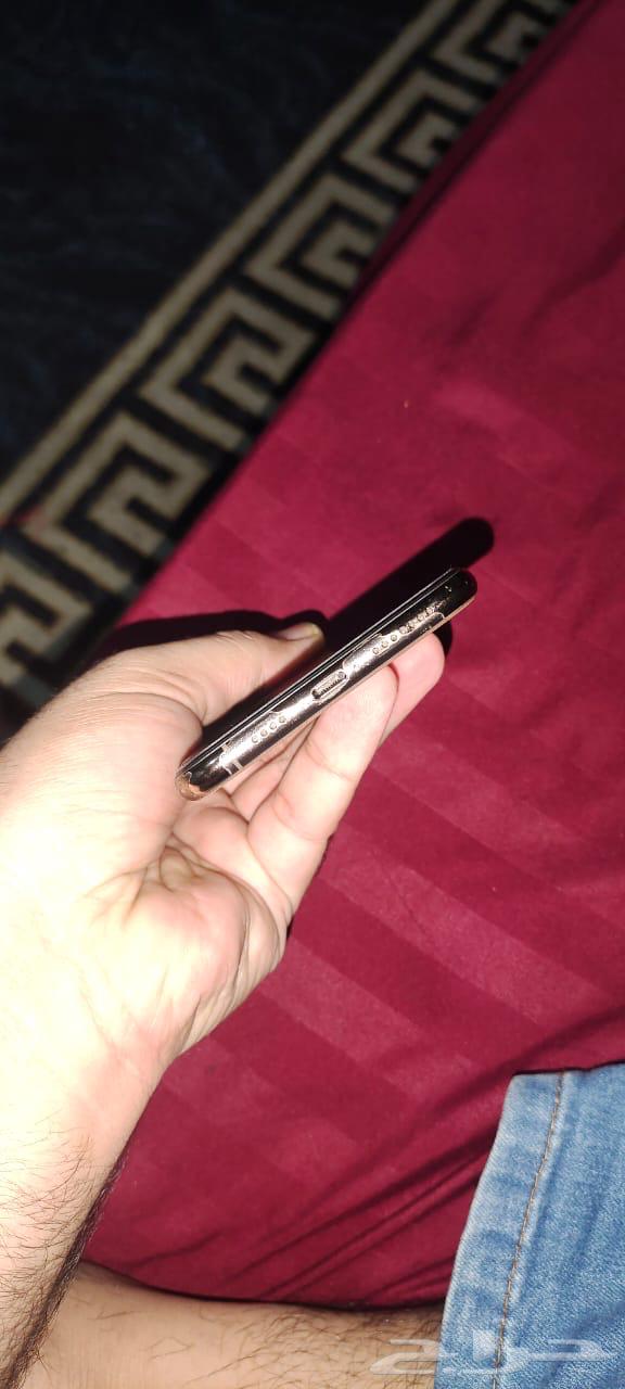 آيفون إكس إس ماكس 256 جيجابايت ذهبي64458438135681112