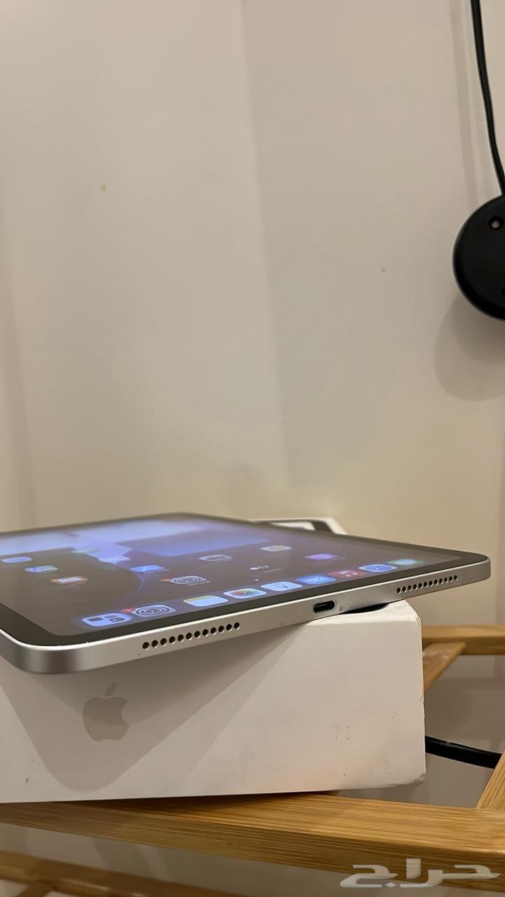 ايباد اير 10 ( تم البيع)64460092336643110