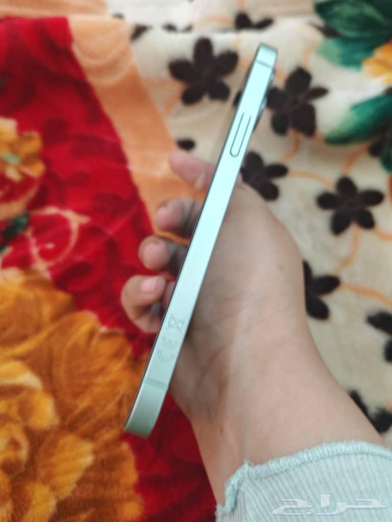 ايفون 12 مستخدم وبحاله ممتازه جدا حاله البطاريه 8964463390396930112
