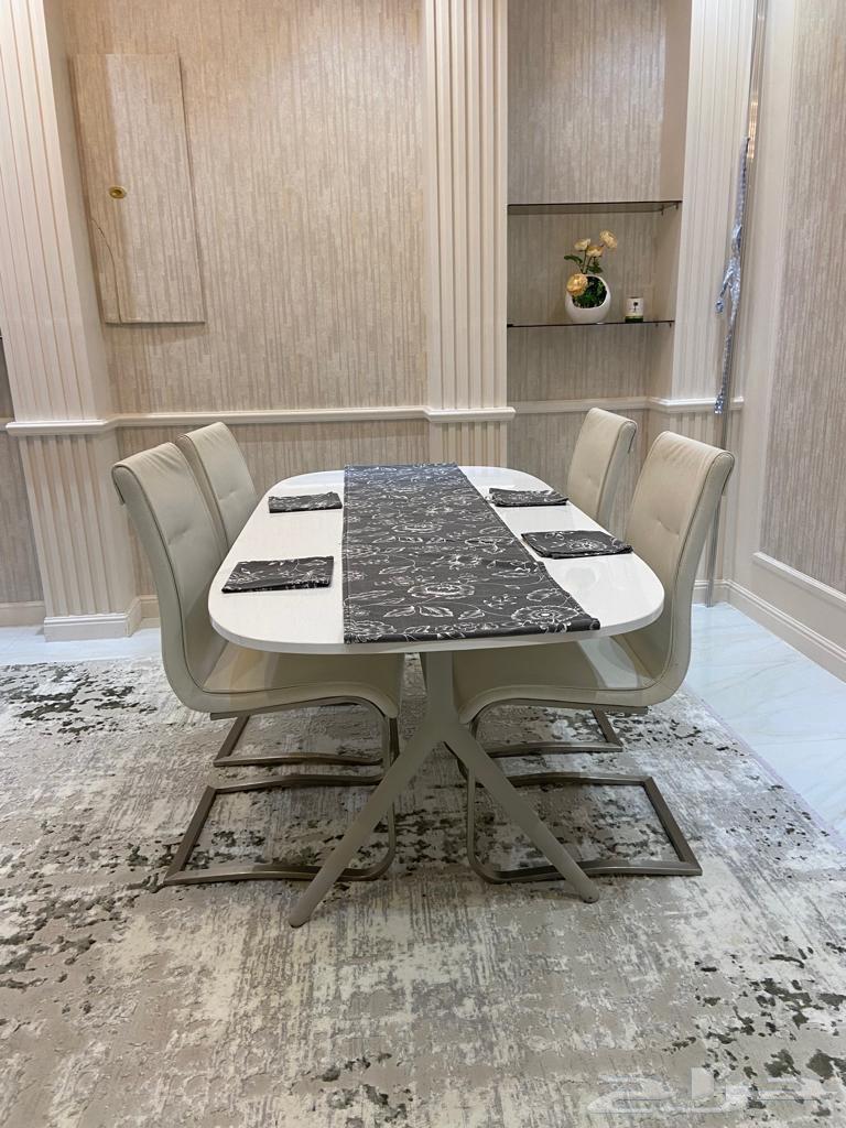 IKEA table64463710310531112