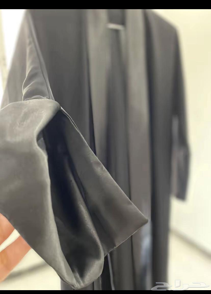 Tailored abayas available in two designs64460638887298111