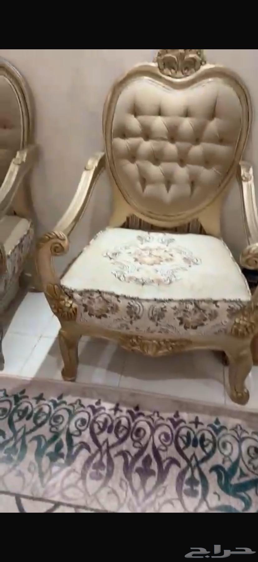 Full sofa for sale with two tables64463986090754112