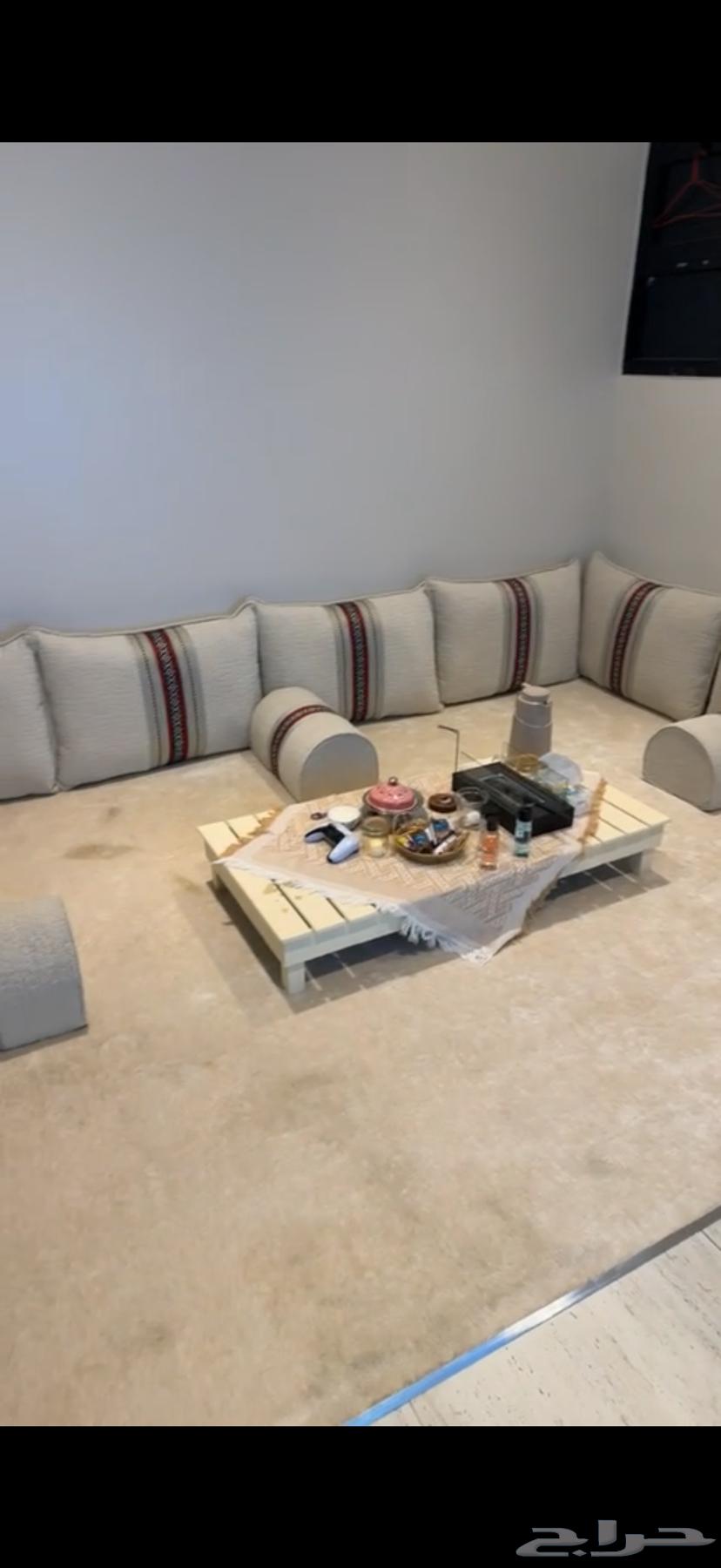 جلسه عربيه للبيع64462705828355111