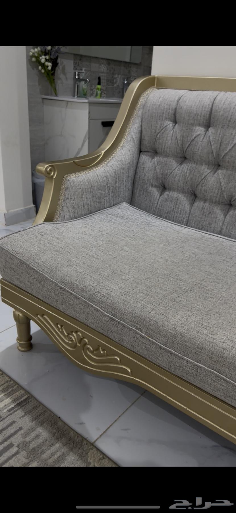 Sofa for sale, new, used for 4 months64460311040257112