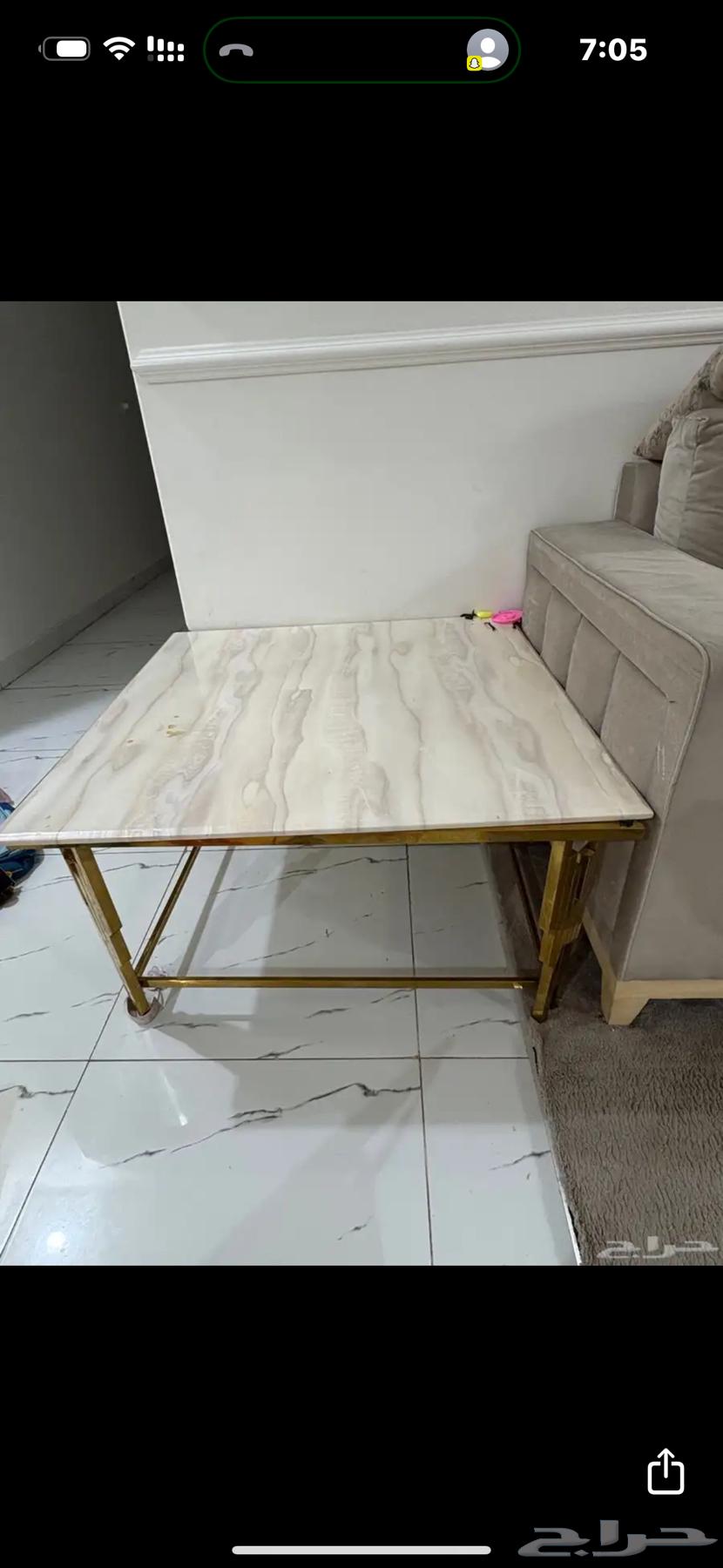 Washing machine and table64461952936579113