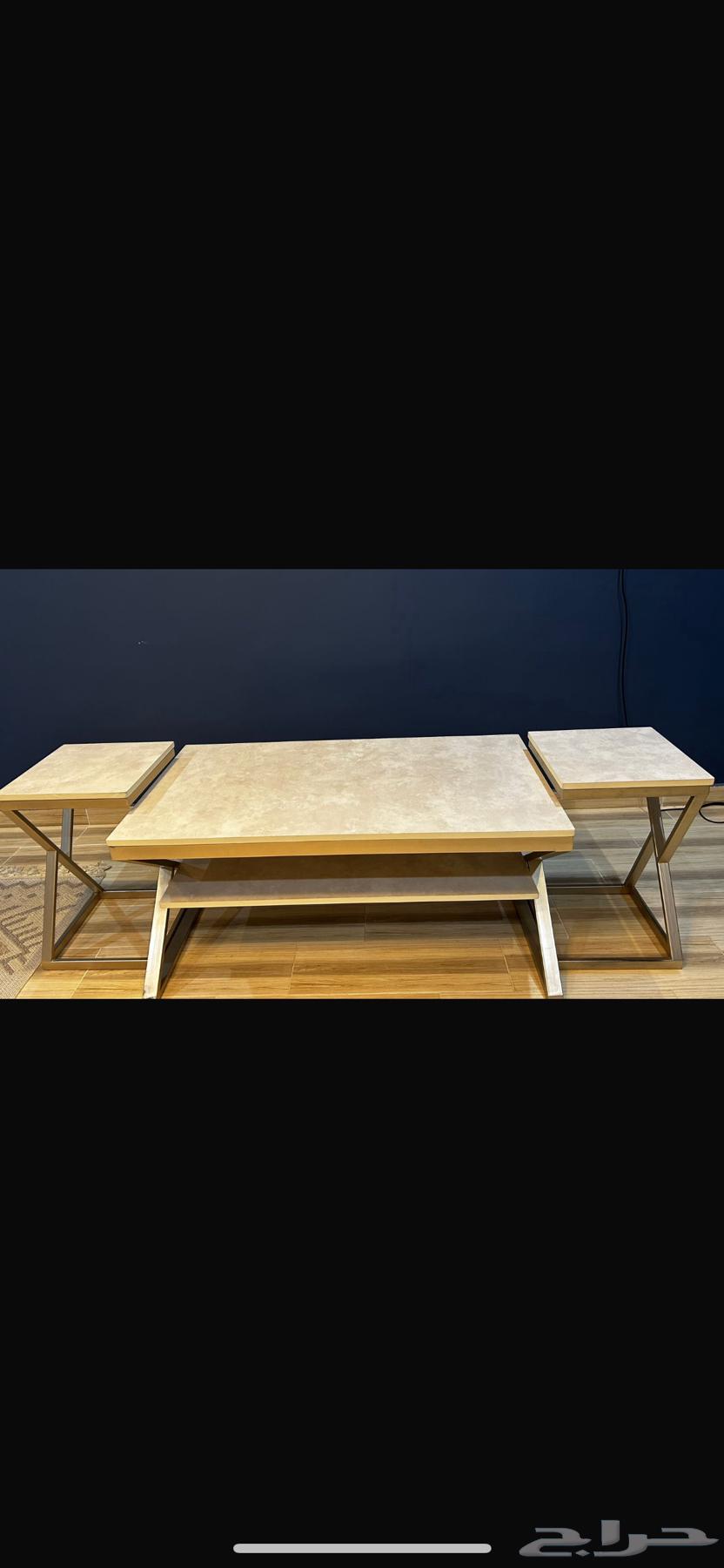 Coffee table with 2 side tables for only 295, the seller won't negotiate64463668992387110