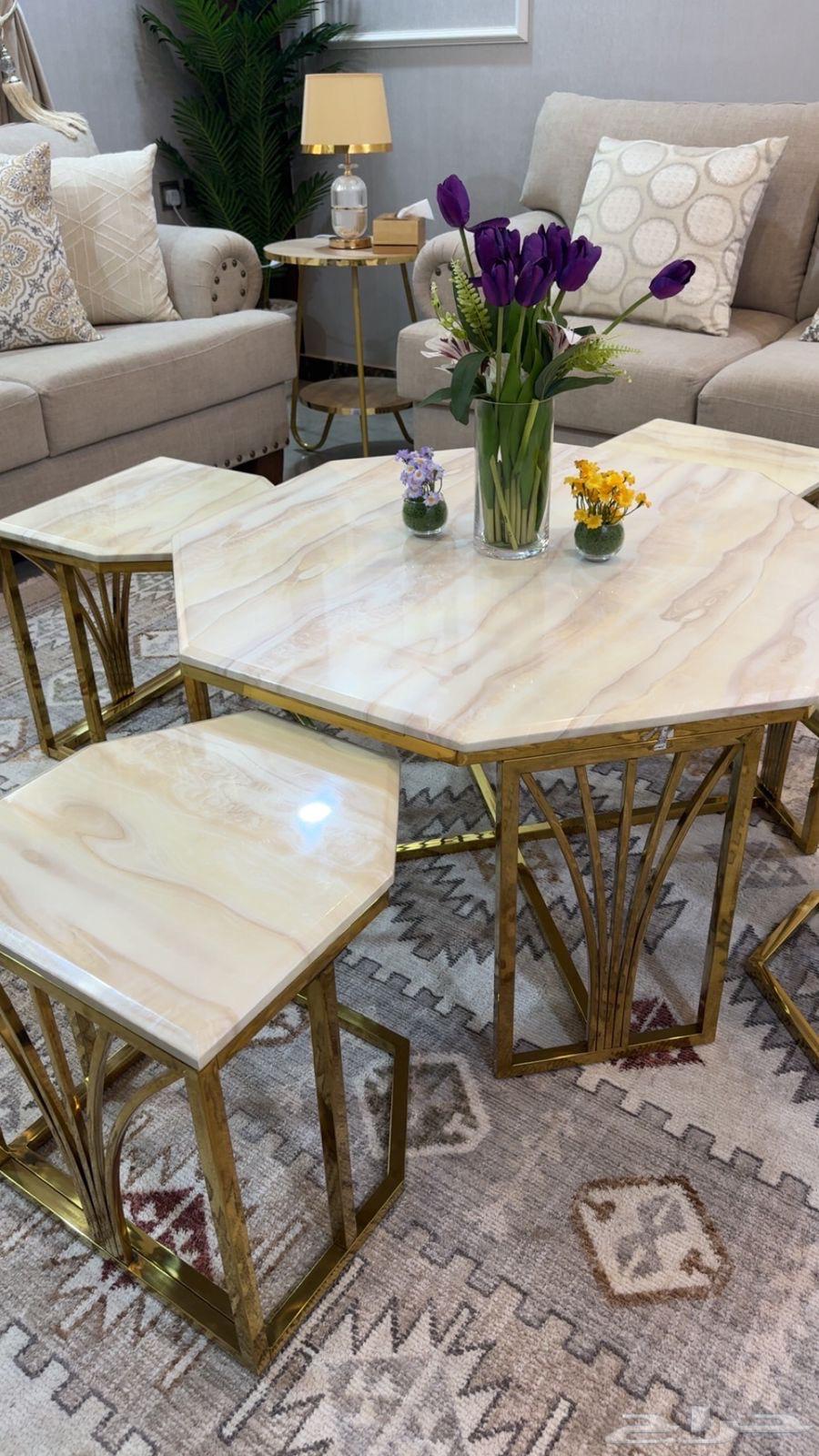 Marble table64457364125315110