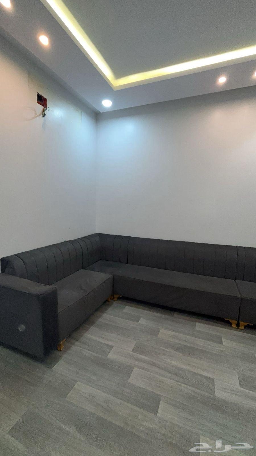 يوجد كنب للبيع كما في الصورة64461517389571110