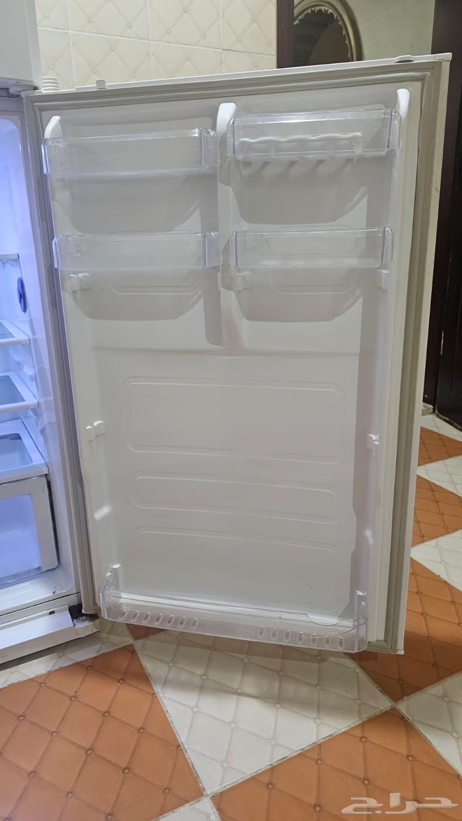 ثلاجة سامسونق مستخدمة للبيع64457459970433110