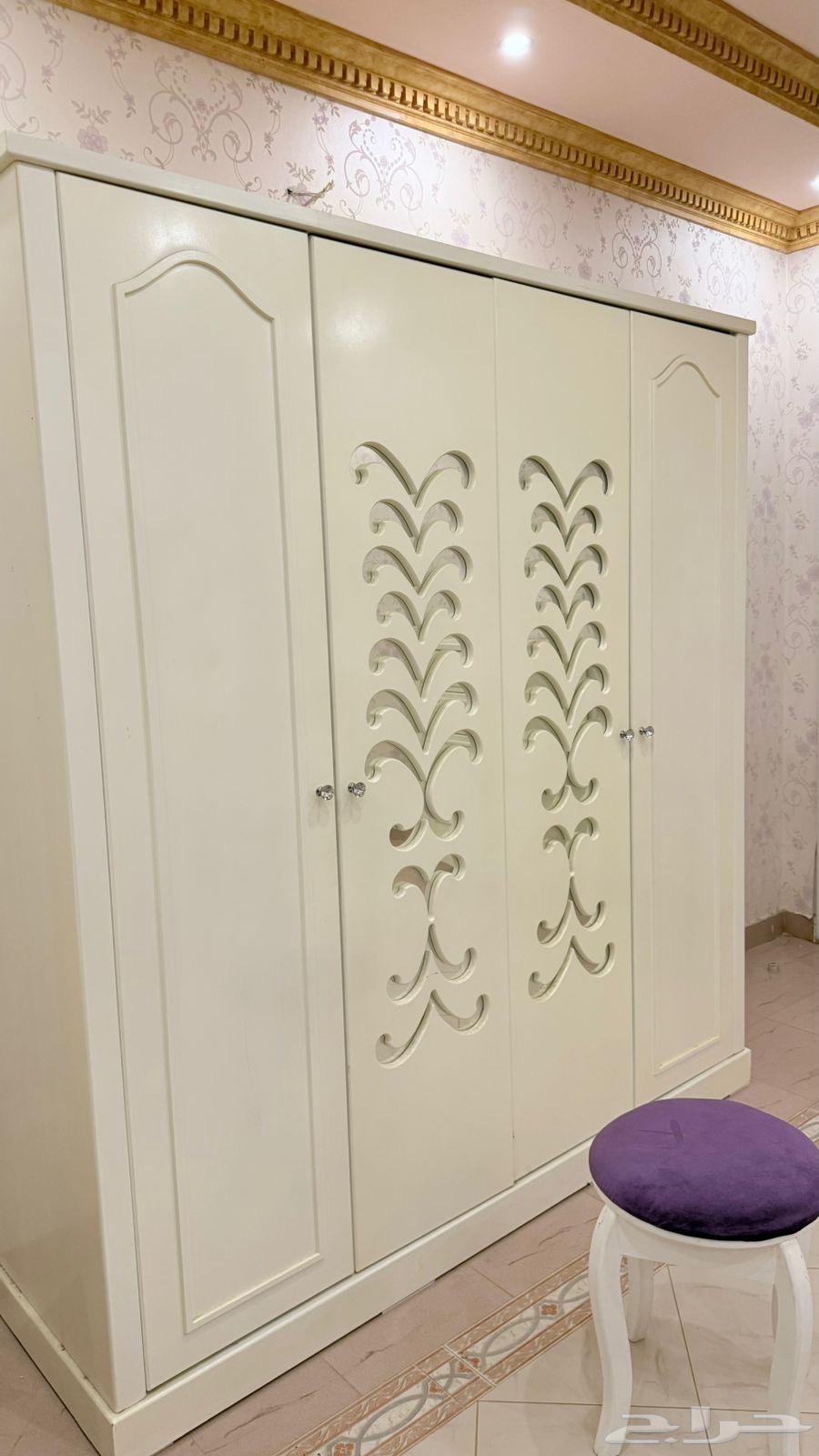 غرفه نوم نظيفه64463669074946110