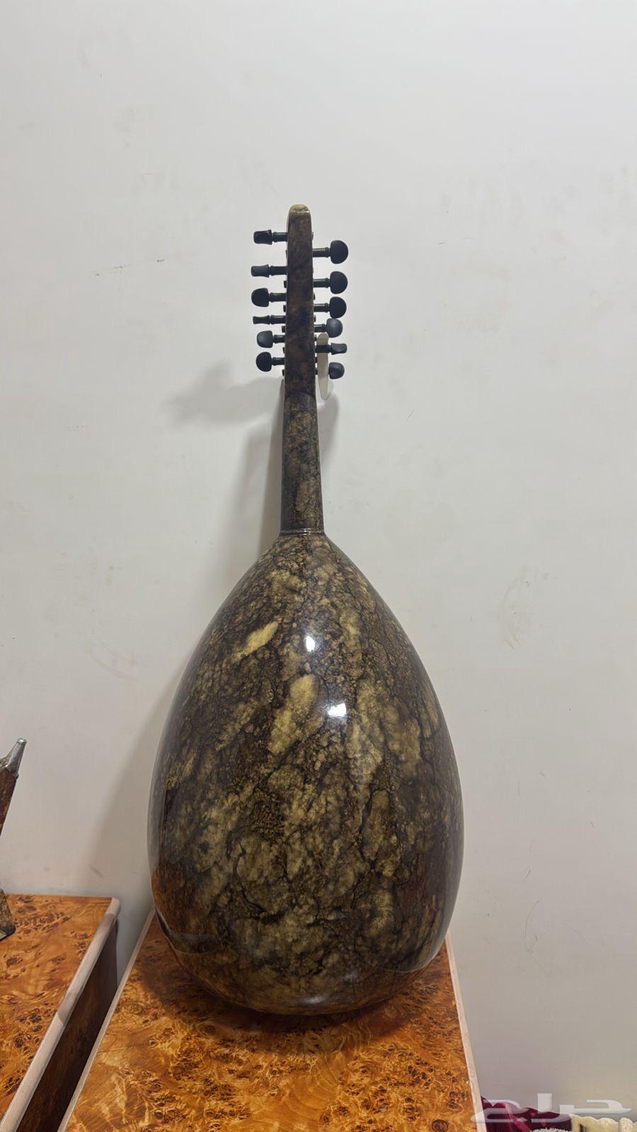 عود خالد عزوز للبيع64460679871361112