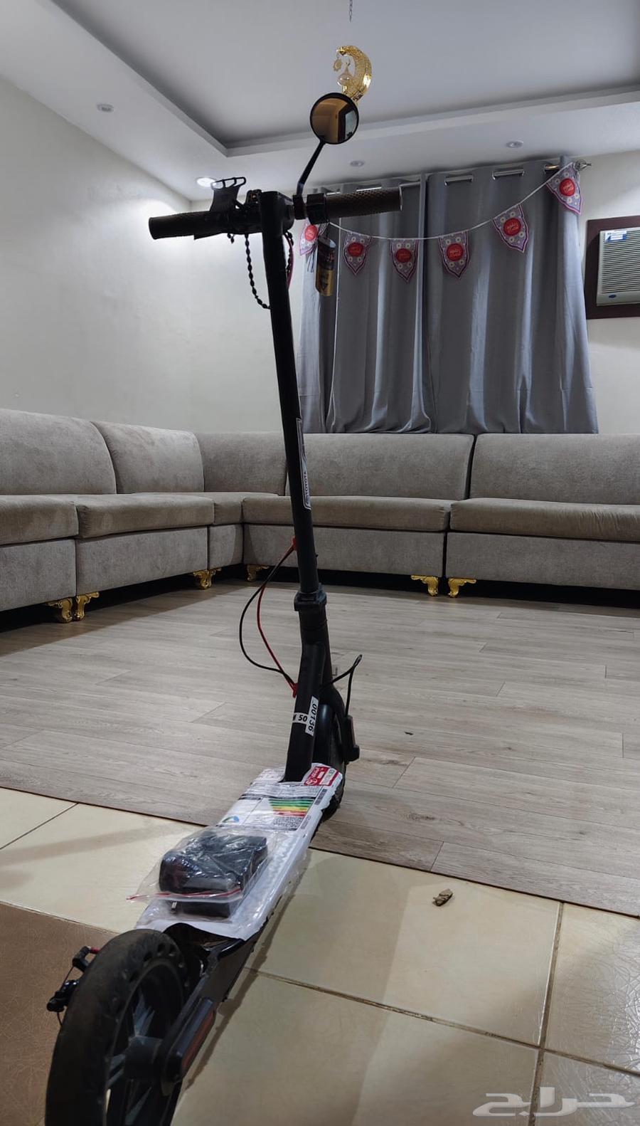 New scooter, card on Sum, new Tony charger with cable64460871165058110