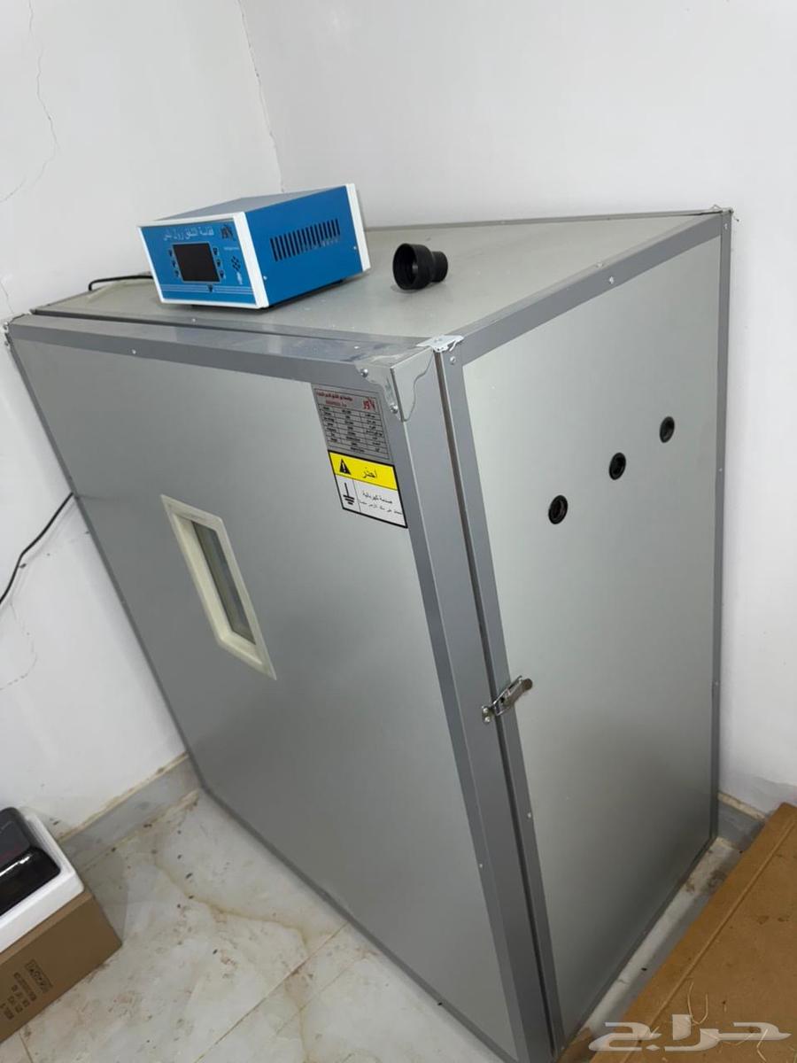 للبيع فقاسة الشفق رول بلس تنتج الف بيضة ب3000 ريال64458006972163114