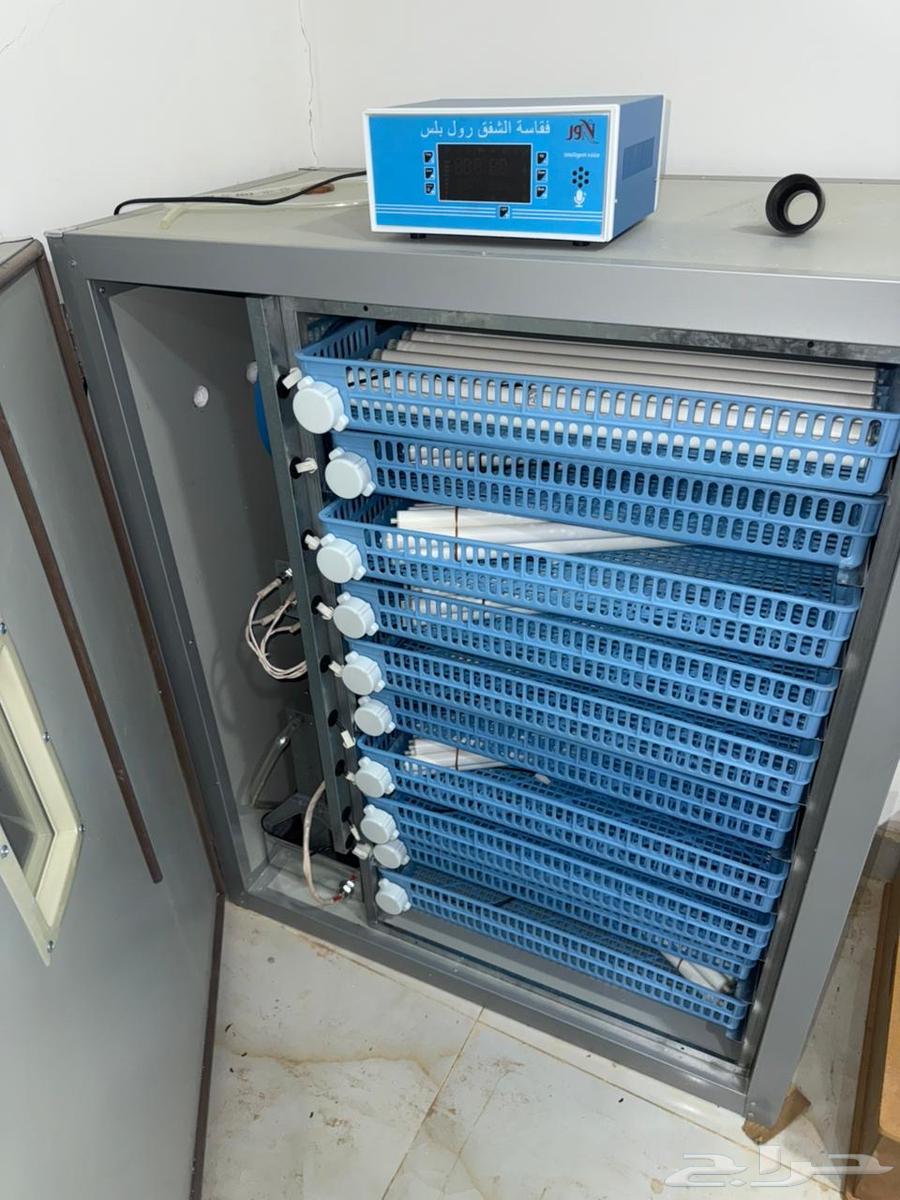 للبيع فقاسة الشفق رول بلس تنتج الف بيضة ب3000 ريال64458006972163112