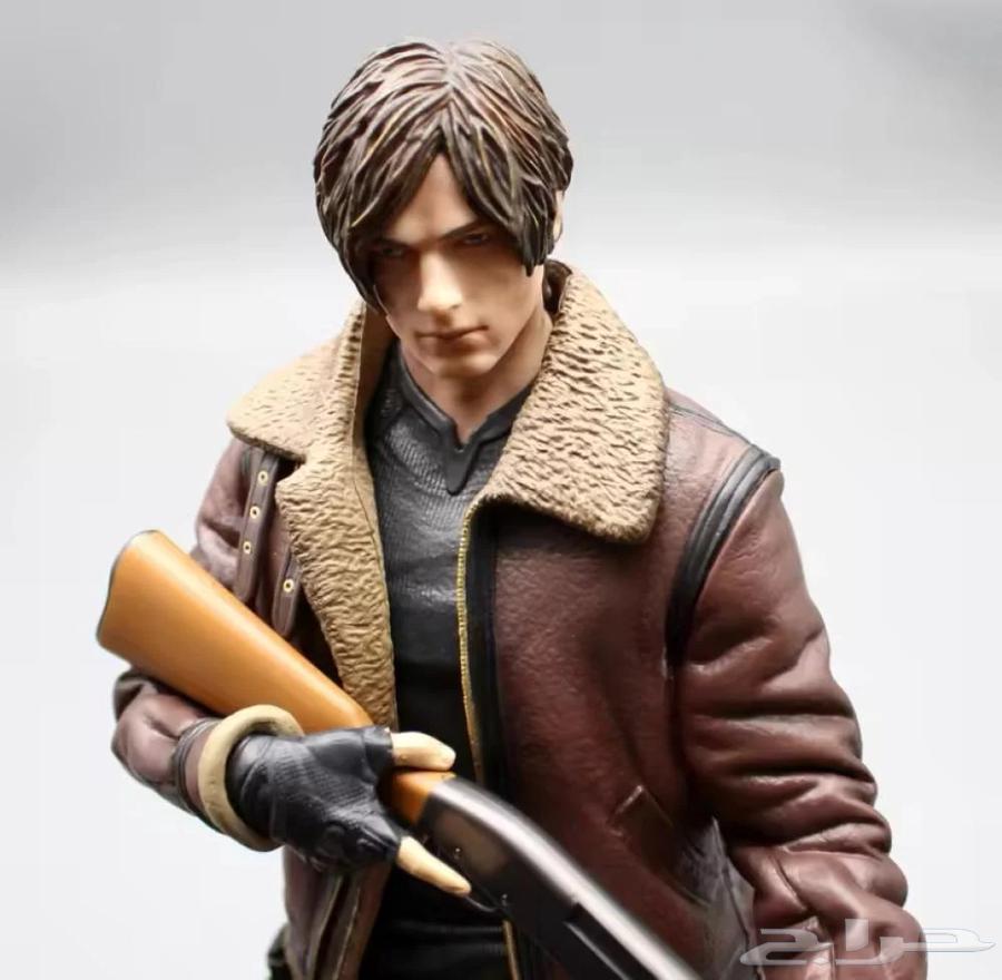 Leon Statue64470814234115110