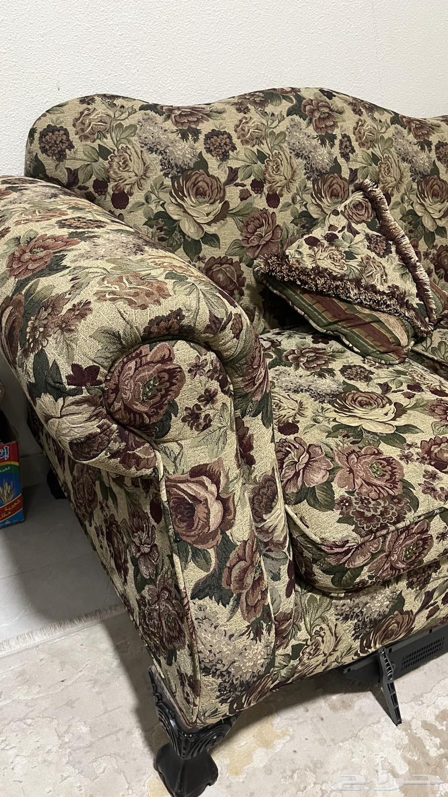 Sofa from Abdul Latif for sale64469028093057111