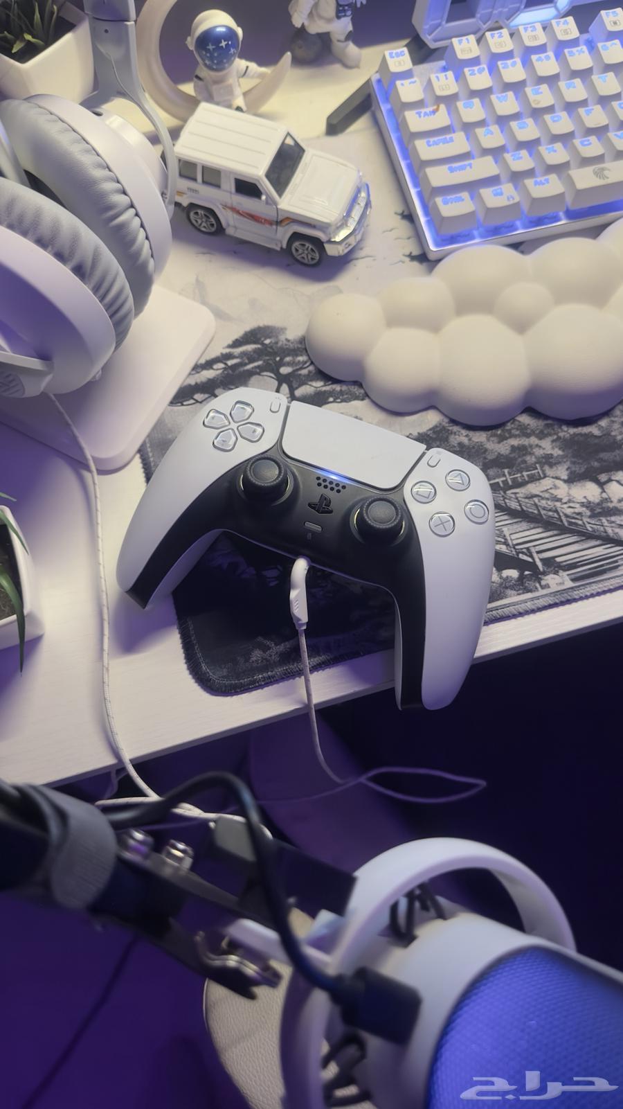 سي تب سوني فايف64465339334530112