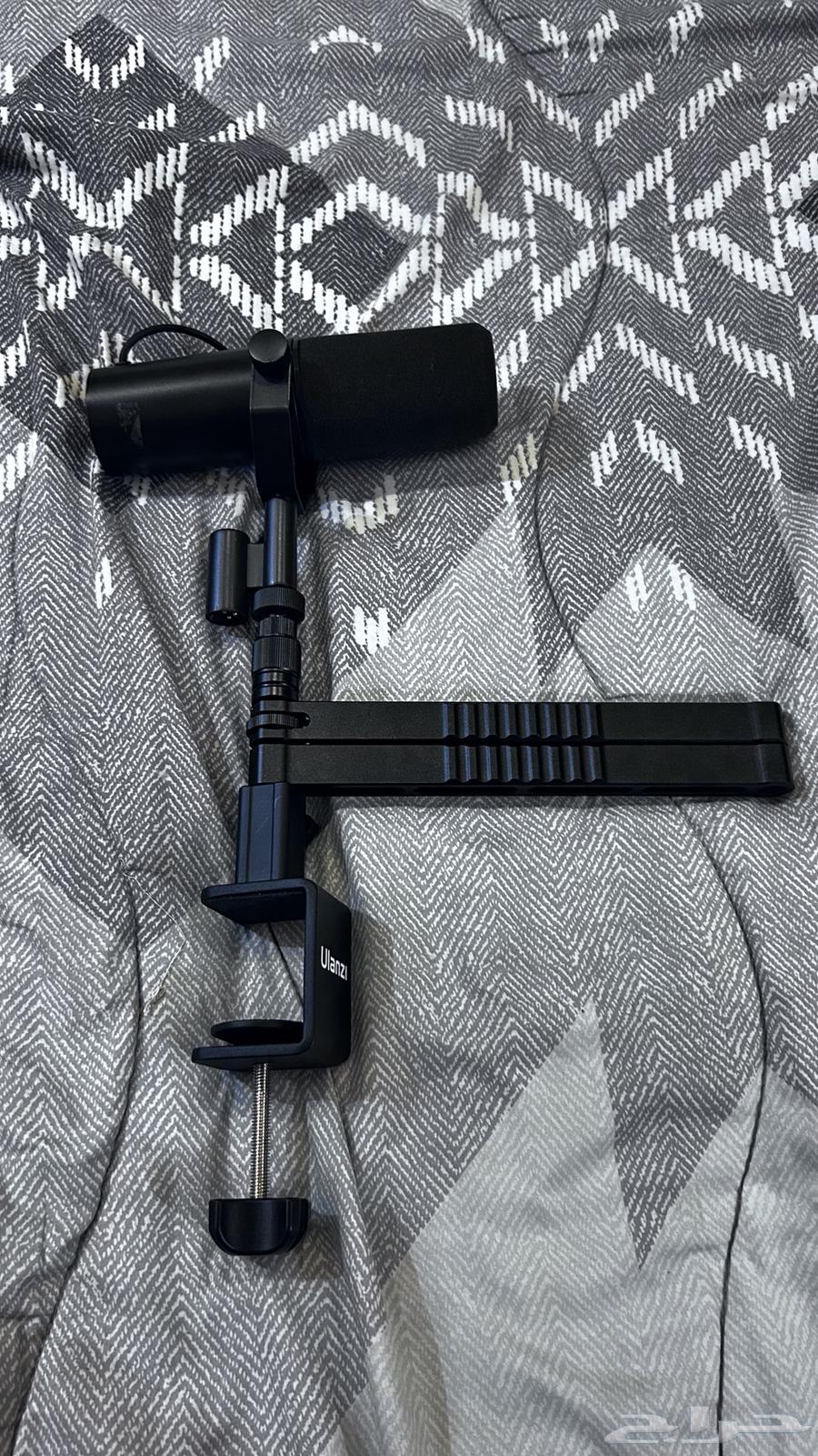 Shure SM7B microphone broken Fifine XLR cable64470209750530111