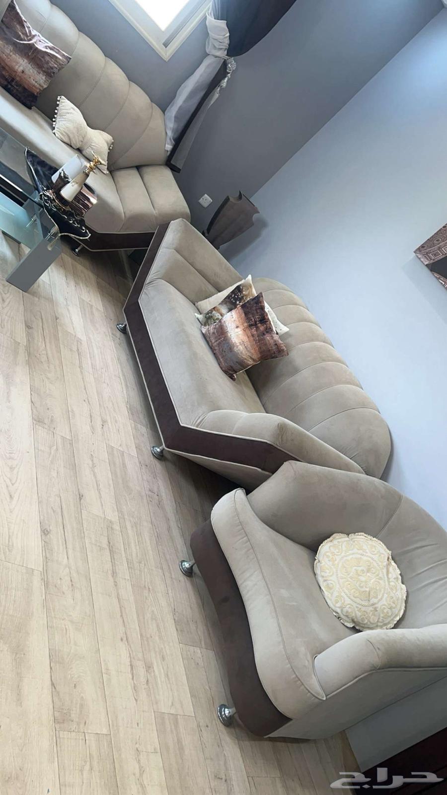 Sofa consisting of four pieces, clean and almost new, and 2 curtains64467564127363111