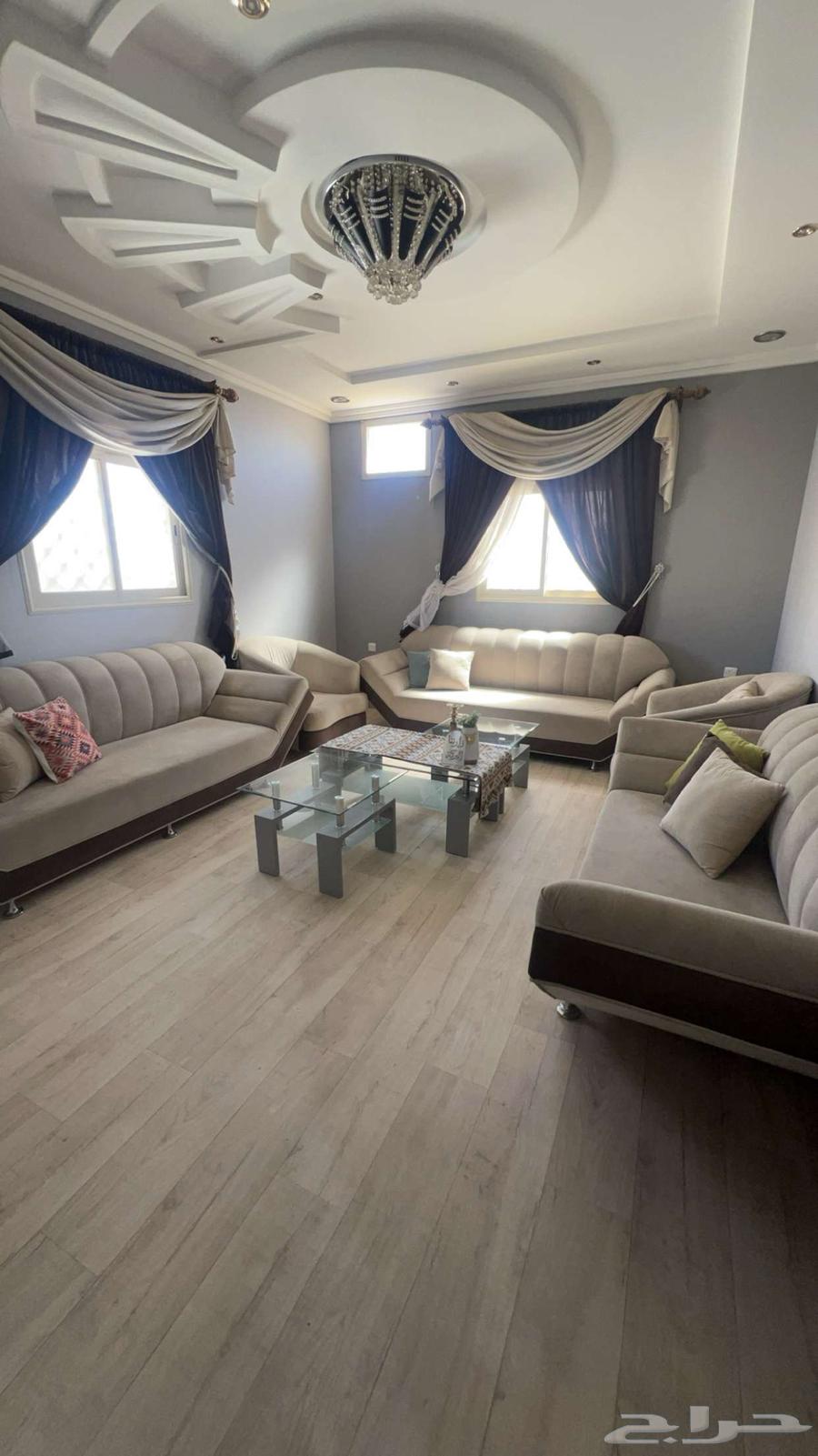 Sofa consisting of four pieces, clean and almost new, and 2 curtains64467564127363112