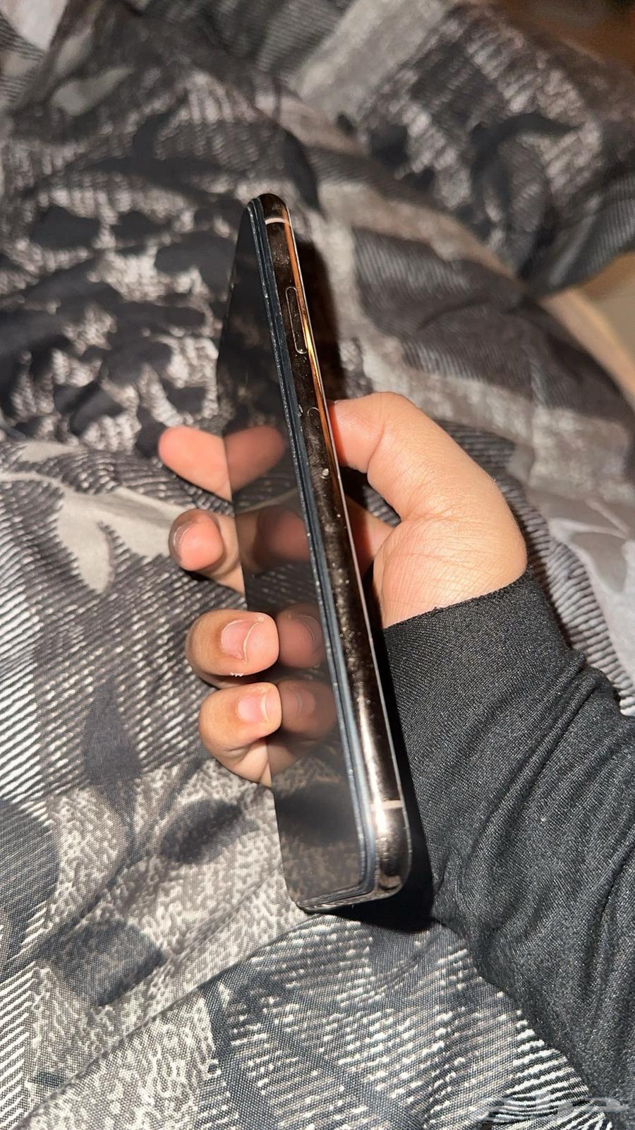 iPhone XS Max64465367548417111