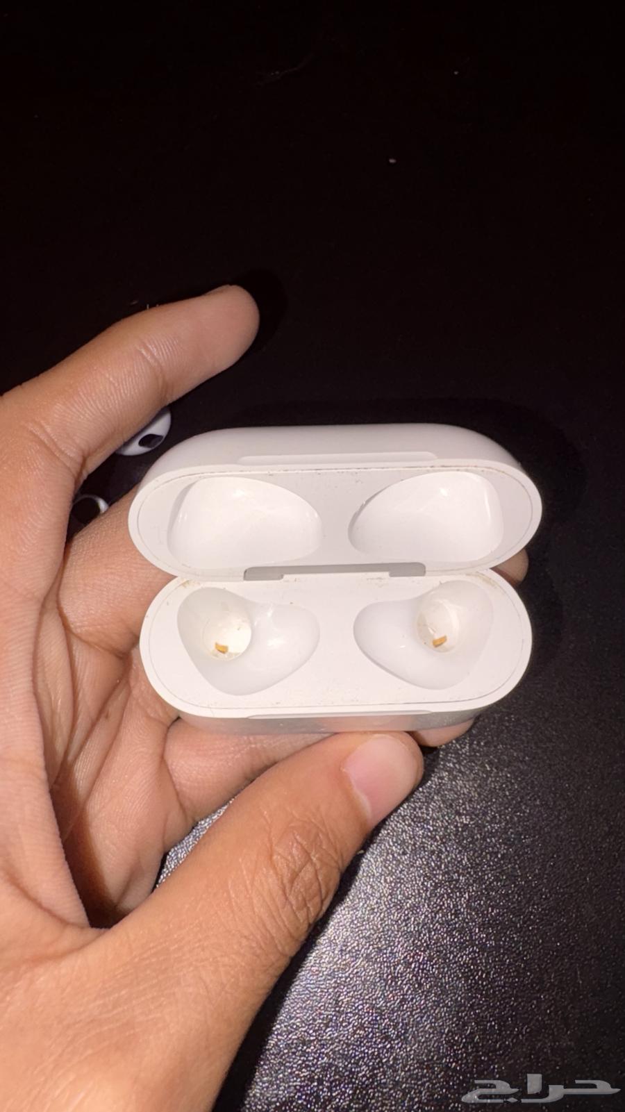 AirPods 3 أصلية ضمان 2025   جدة   450 ريال64466656385795110