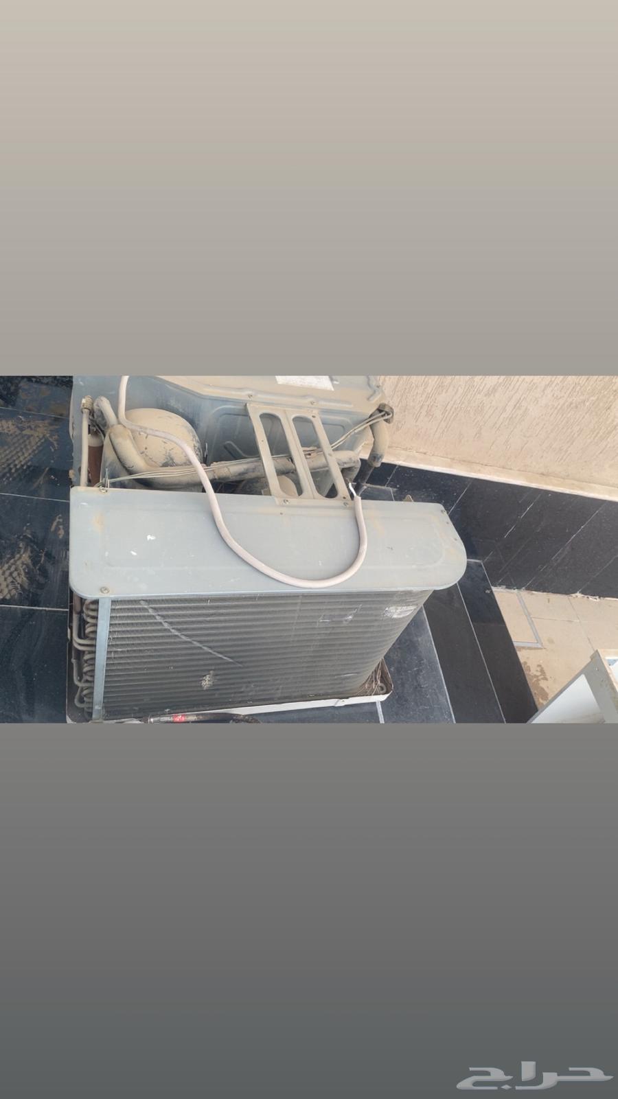 مكيف يورك بحريني 24للبيع كويس بارد بس يبيله غسيل64465688974594112