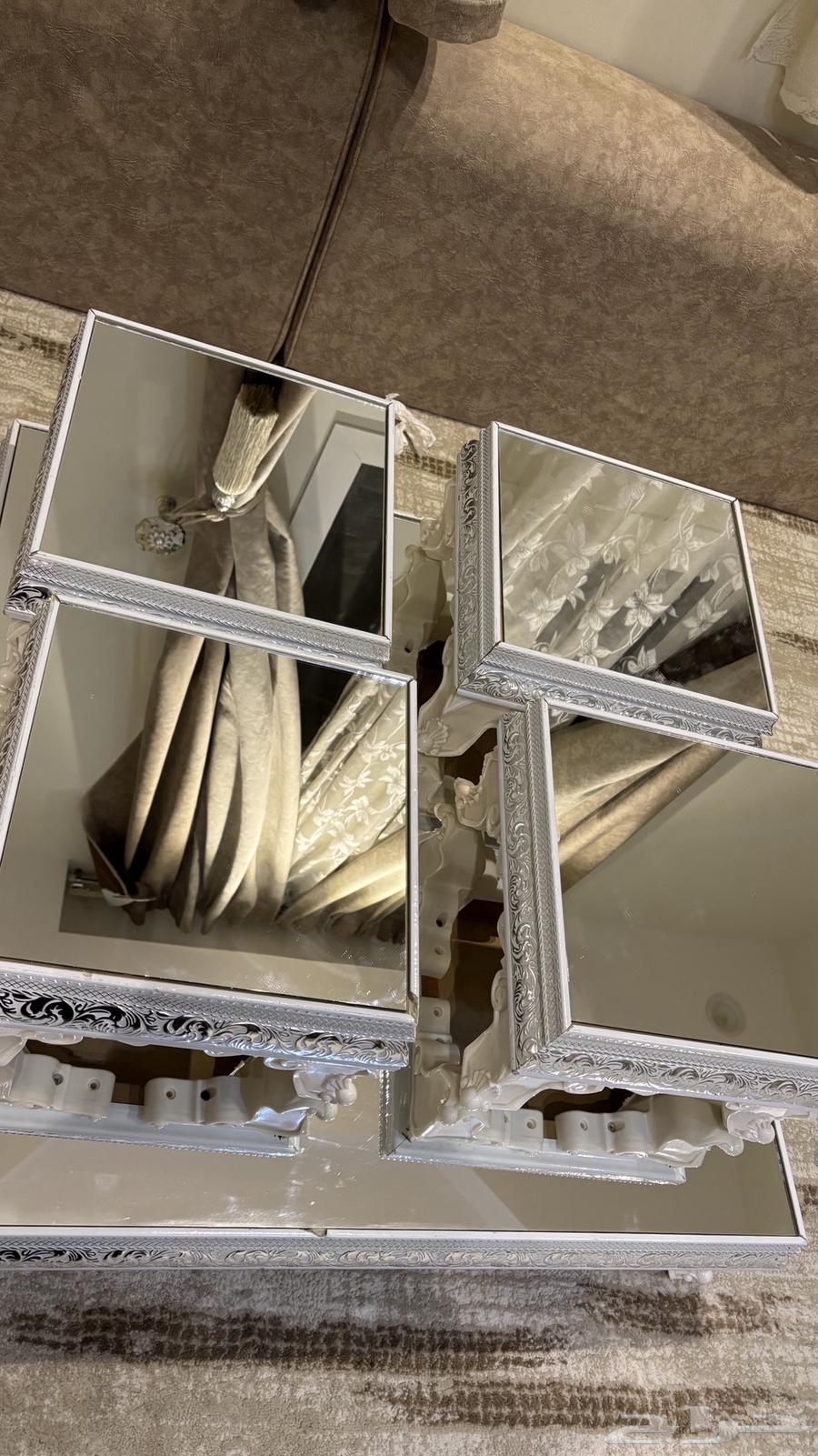 Floor table64469907219841110