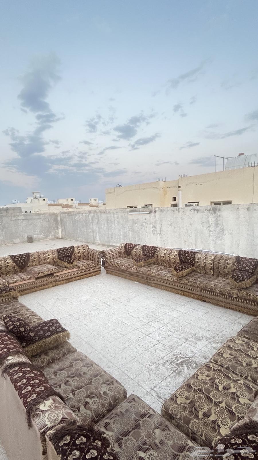 كنب 6في 5 للبيع على السوم64469557867905110