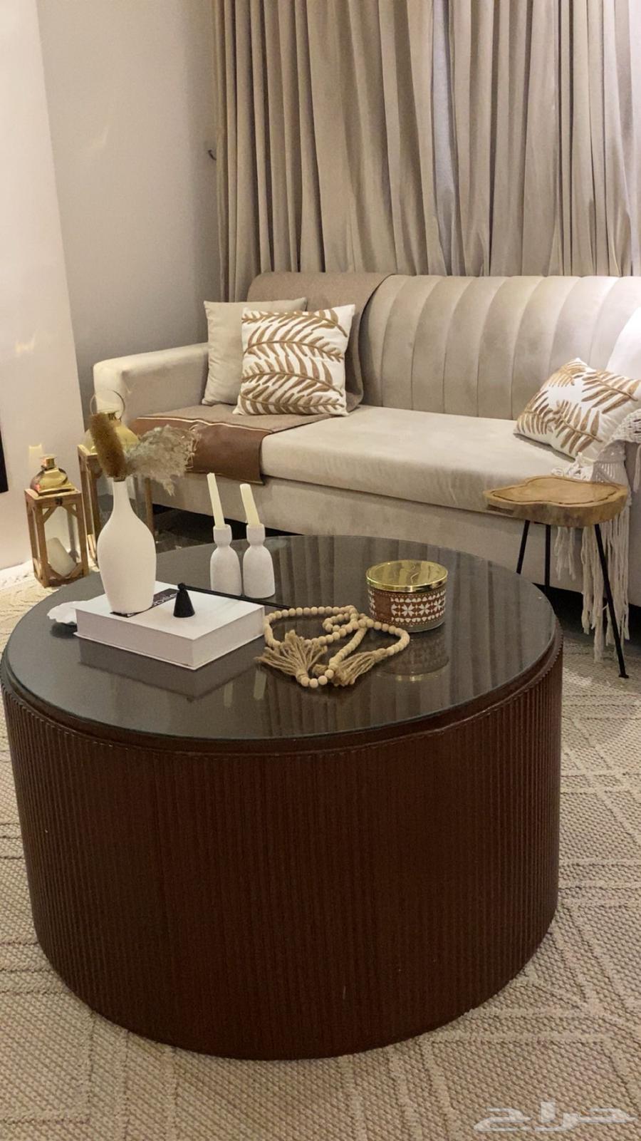 Tables for sale64469627376514113