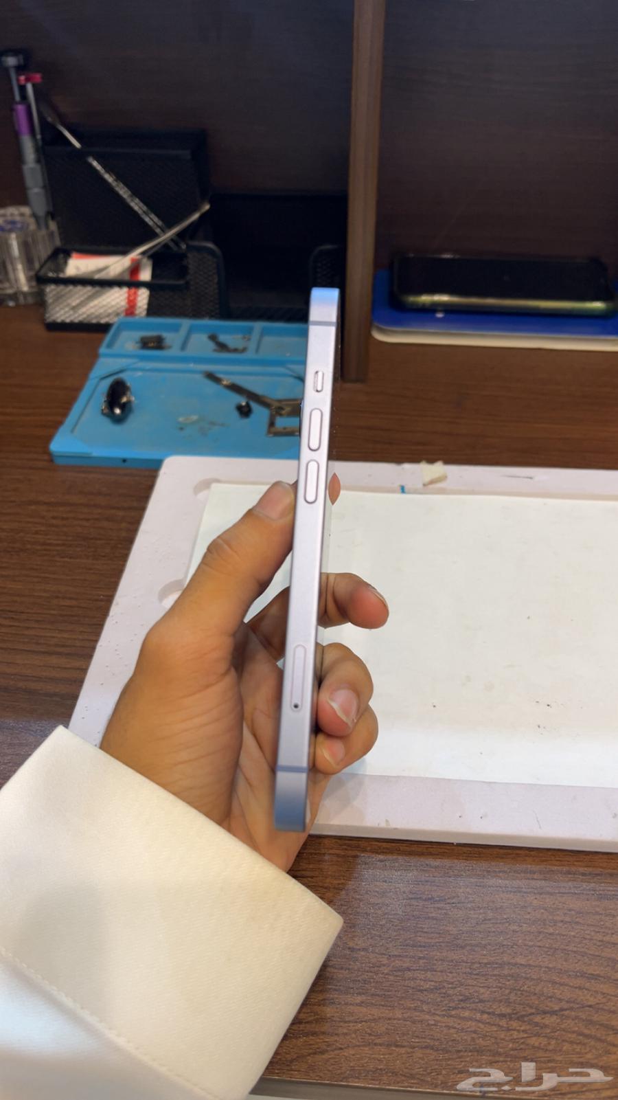 iPhone 13 regular mobile64470154979971112