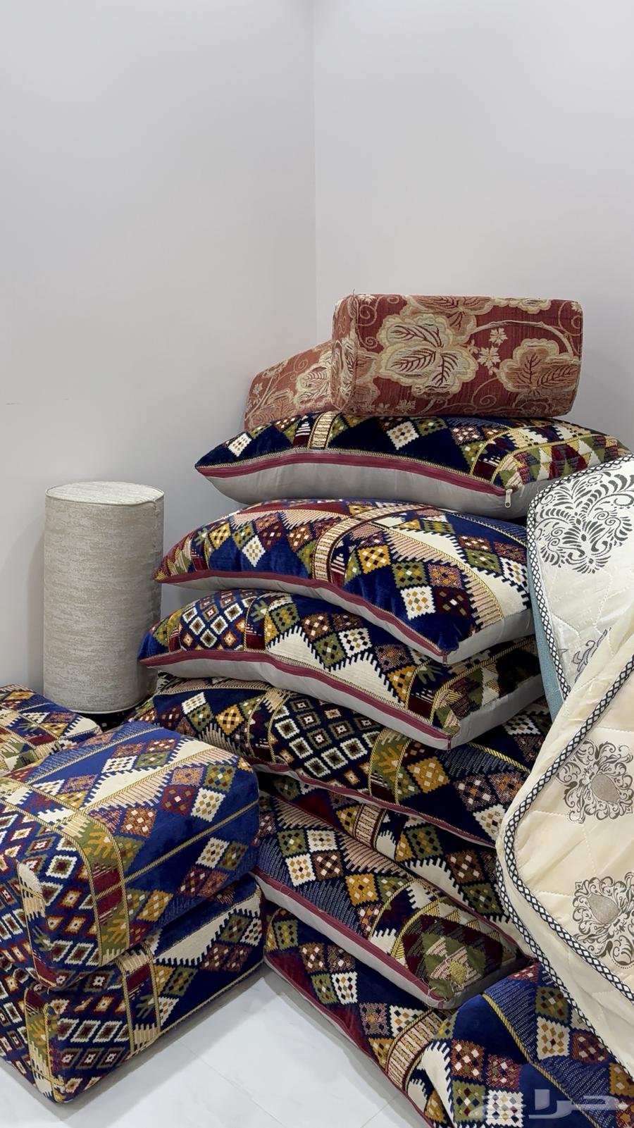 كنب ارضي للمشب والديوانيه64470952333827114